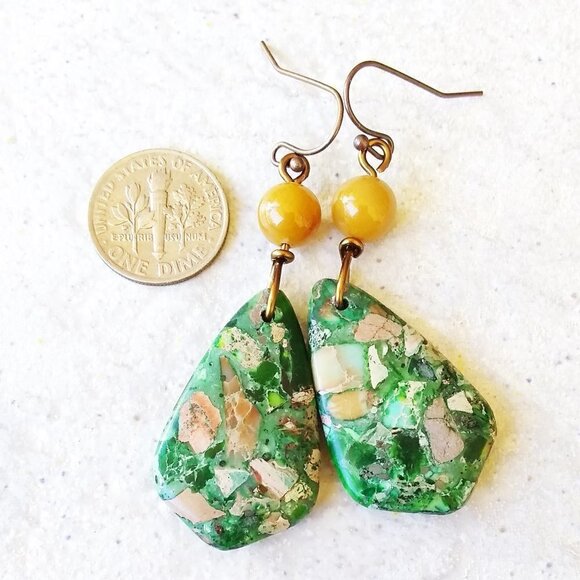 Minimalist Style! Unique Green Sea Sediment Jasper & Yellow Aventurine Earrings - Picture 1 of 5